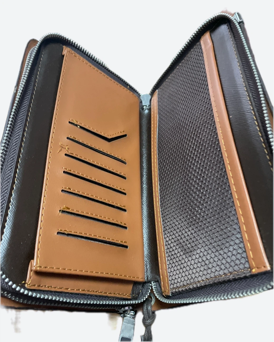 ダンヒル(dunhill)のメンズ長財布(ロングウォレット)の写真3枚目