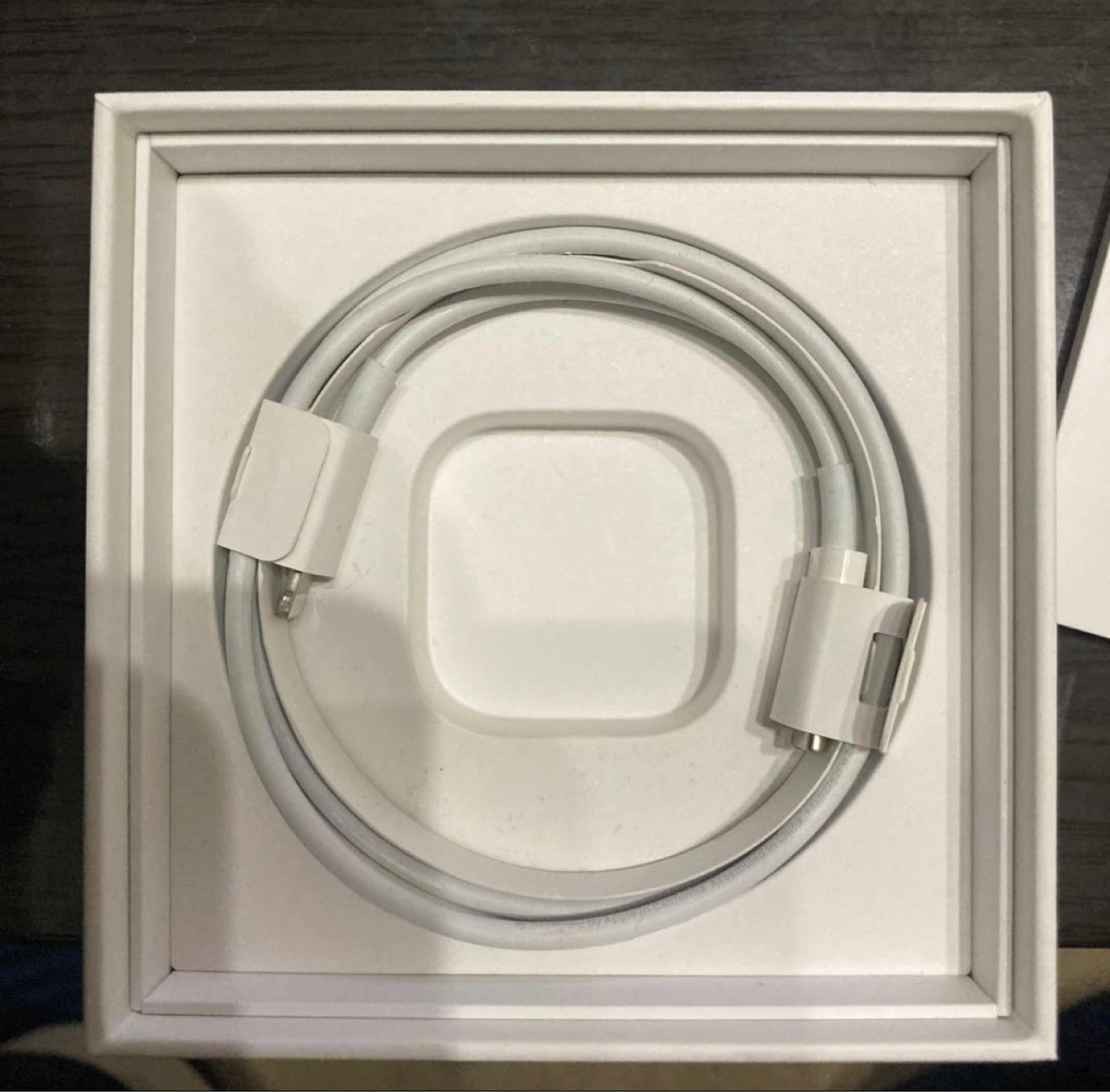 AirPods Pro第1世代 本体 充電ケーブル、ケースなどの写真8枚目