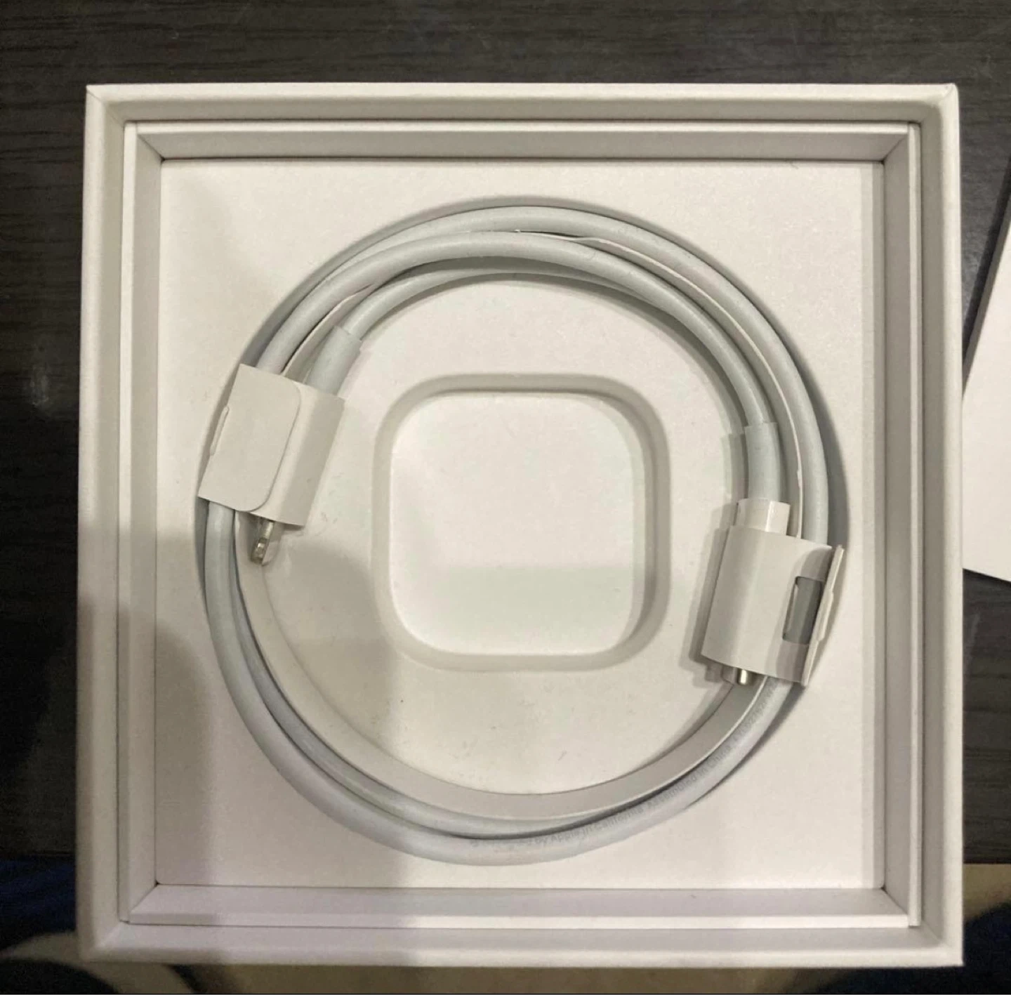 AirPods Pro第1世代 本体 充電ケーブル、ケースなどの写真8枚目