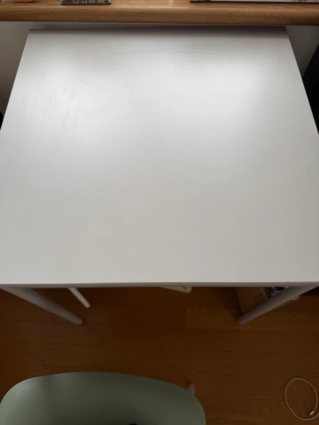 IKEA GRÅSALA グローサラ テーブル デスク グレーの写真2枚目