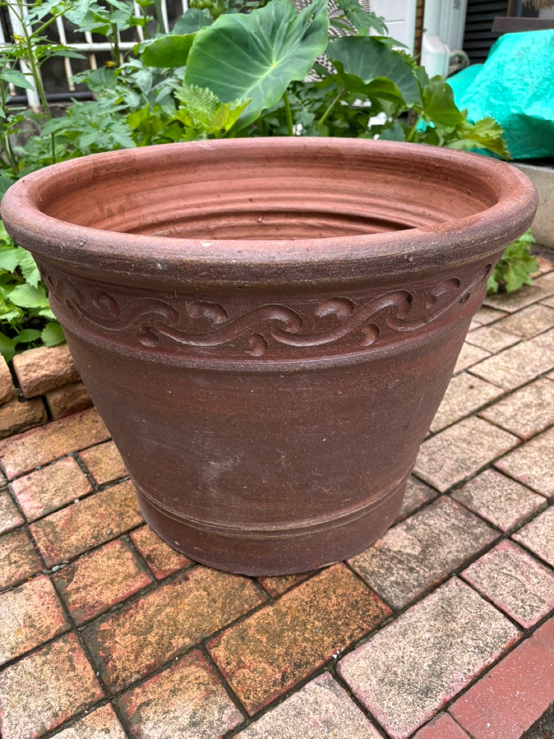 大きなテラコッタ植木鉢 園芸用