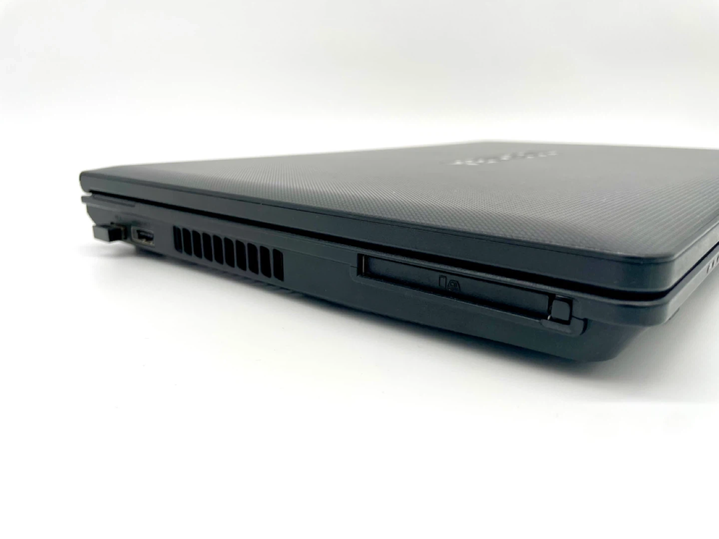 【Photoshop El付】TOSHIBA Corei7ノートPC 付属品の写真8枚目