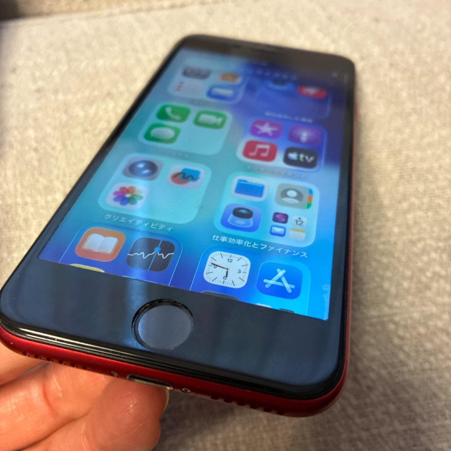 Apple iPhone SE 第2世代 レッド 本体　64gb 付属品外箱の写真3枚目