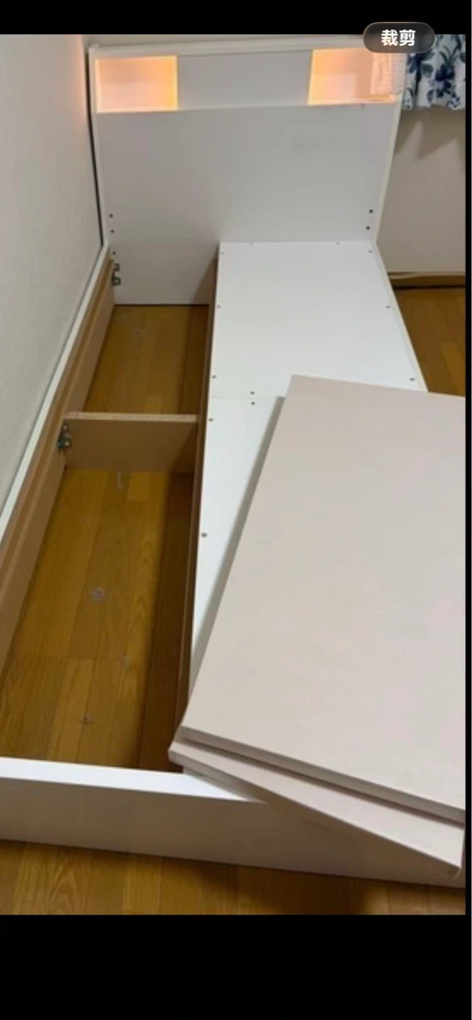 照明付きシングルベッド ホワイトの写真2枚目