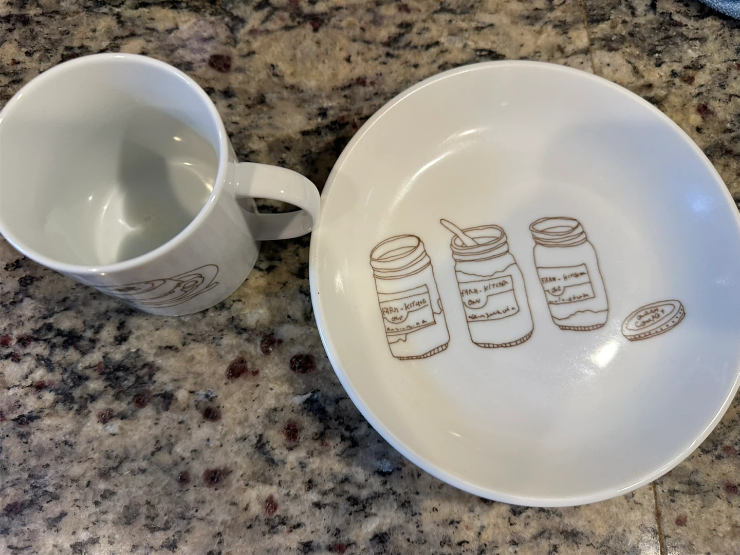 チョコラテ　カップ＆ソーサー セット
