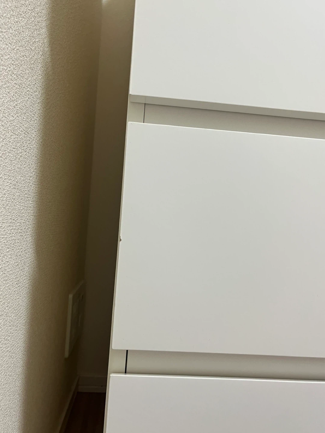 IKEA ホワイト 4段収納チェスト👕👖の写真4枚目