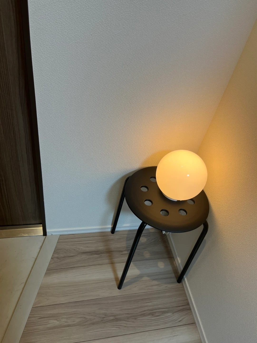 IKEA 丸型 ボールランプ テーブルライト💡電球付き