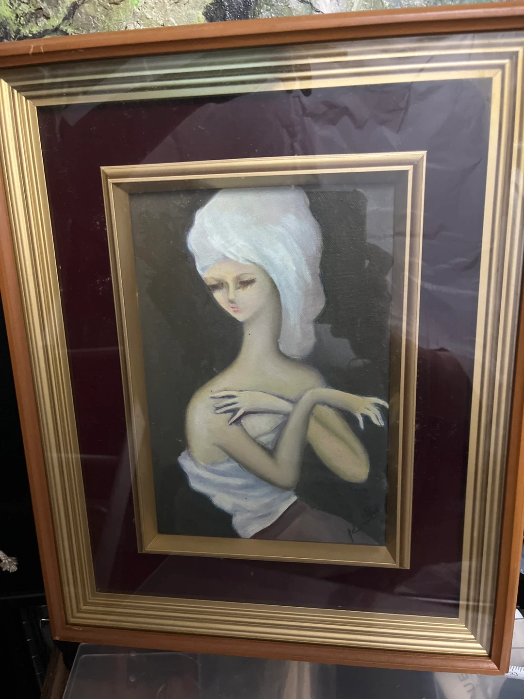 女性の絵画 額縁付き