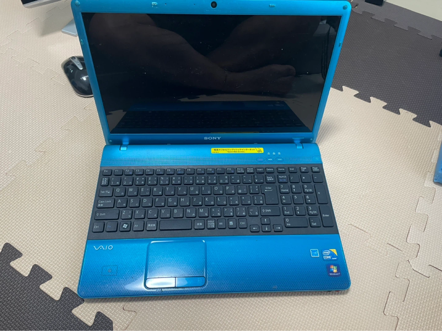 ソニー VAIO ノートパソコン ブルーの写真2枚目