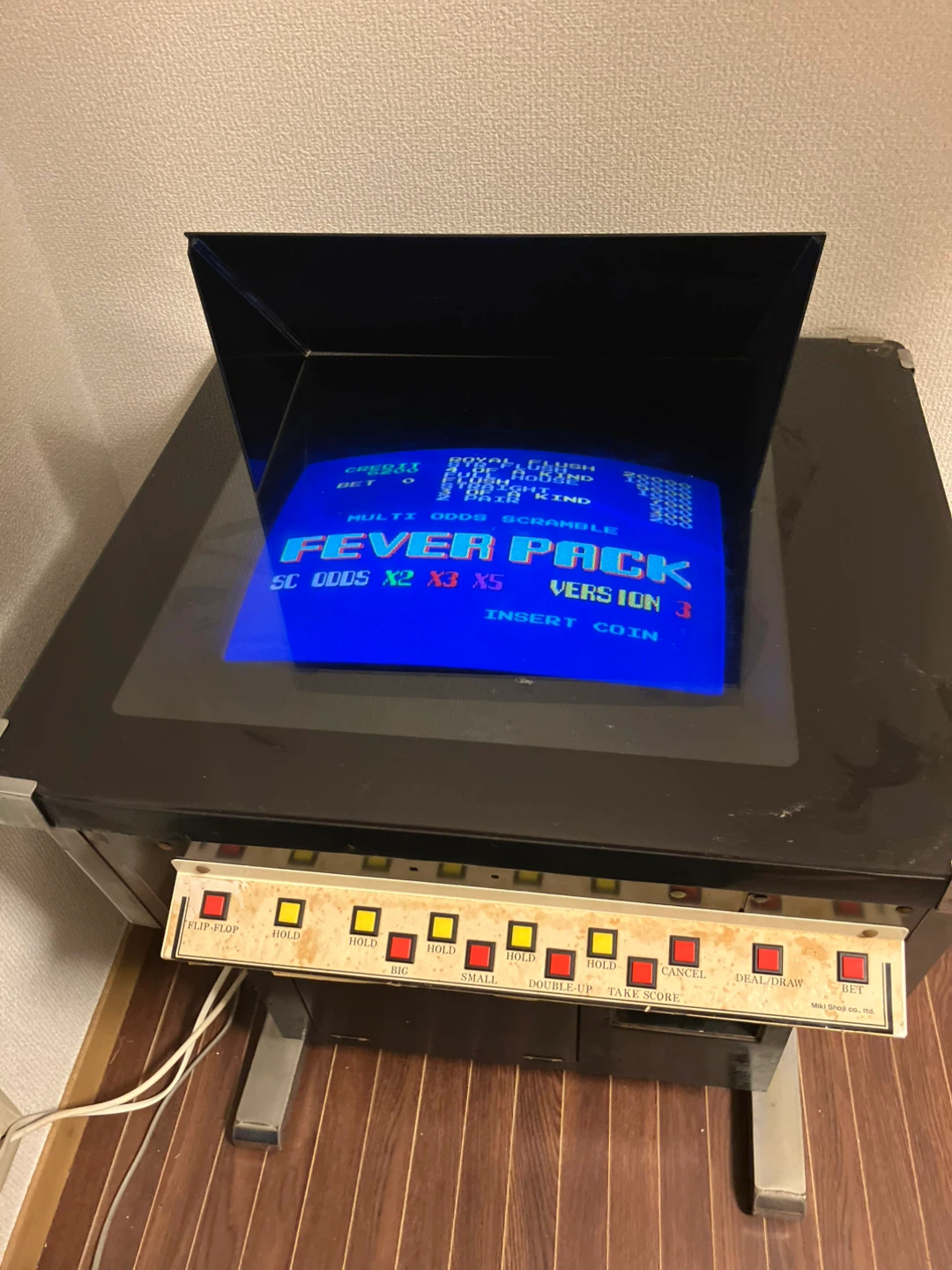 ポーカー台