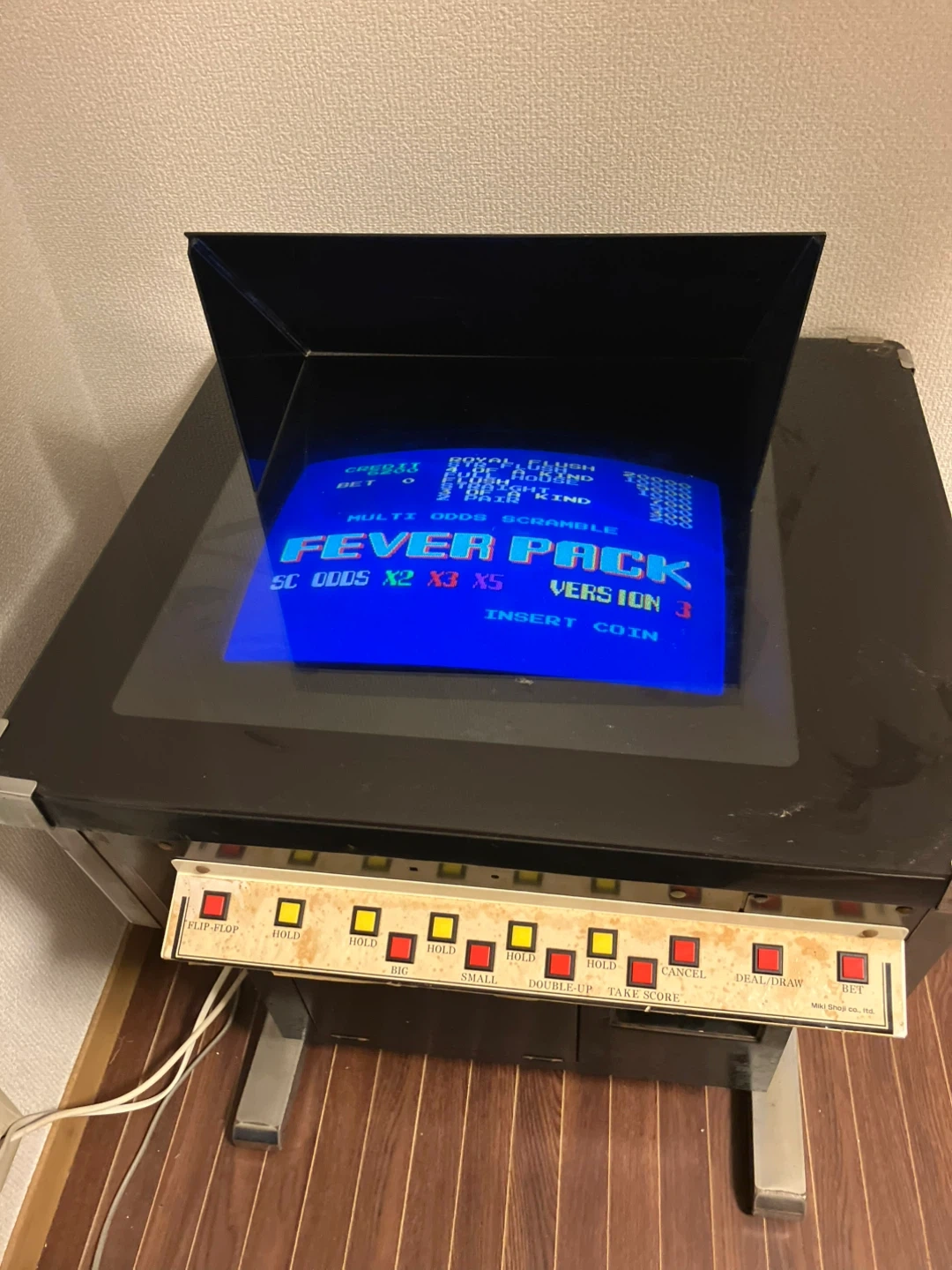 ポーカー台