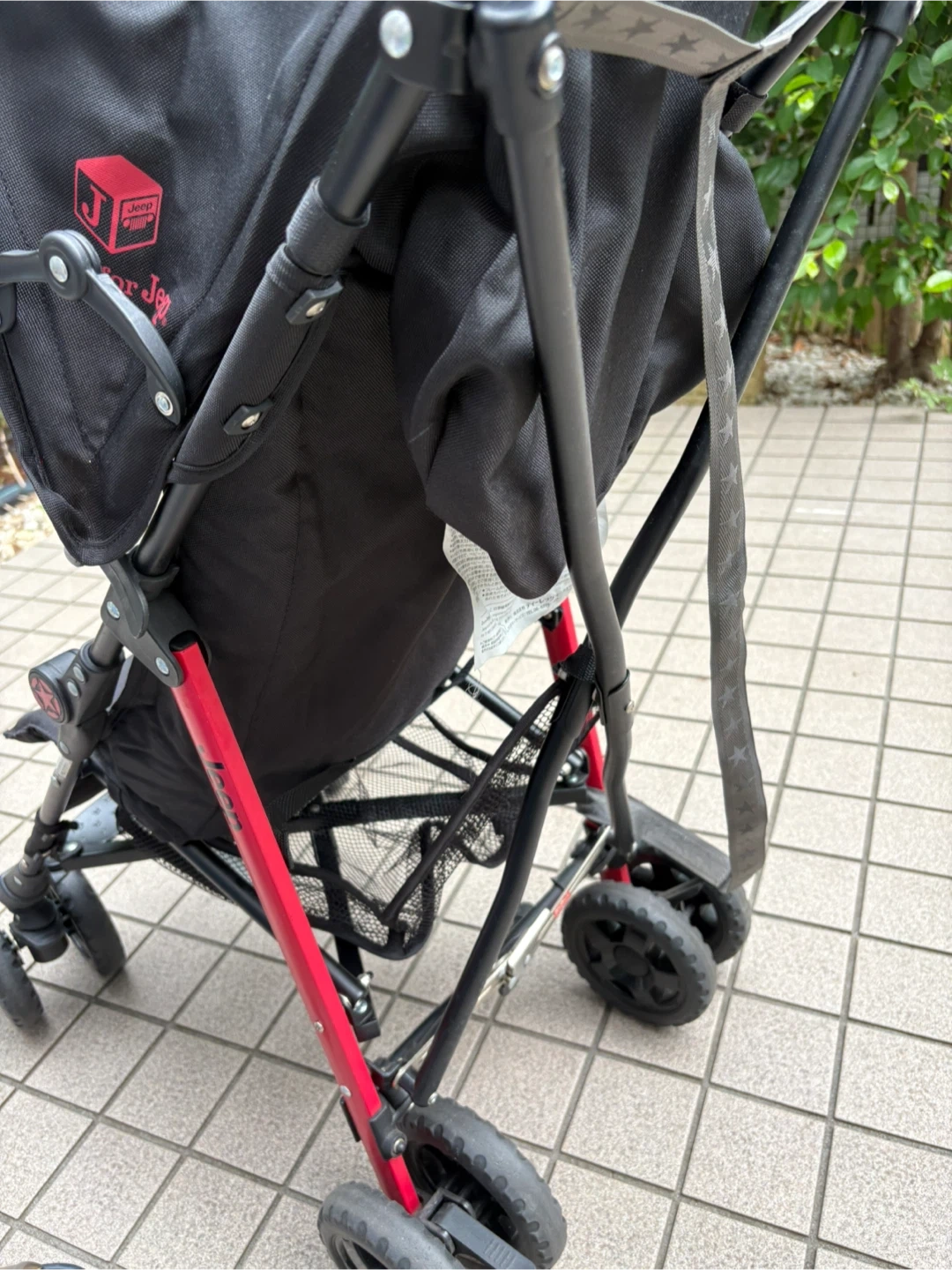 ジープ ベビーカー ブラック J is for Jeepの写真7枚目