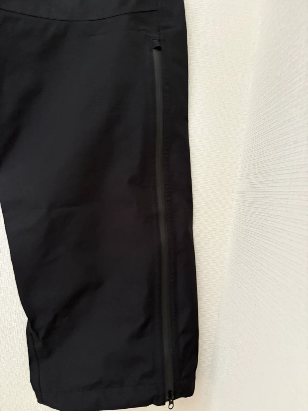 モンベル レインパンツ Mサイズの写真2枚目