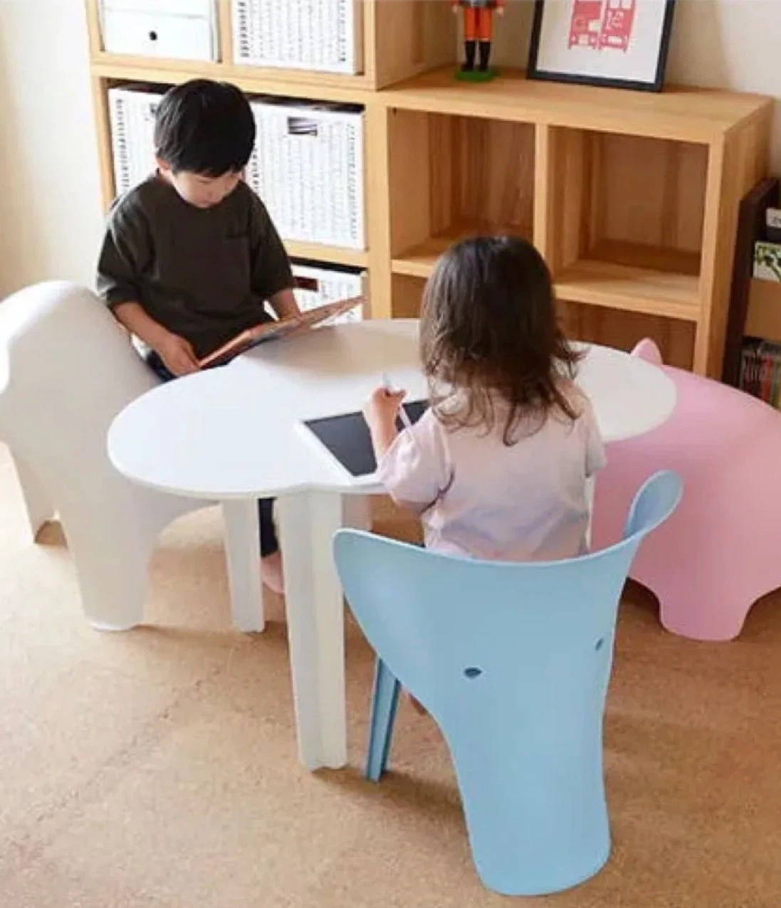 ヴィトラ エレファントチェア ライトブルーの写真8枚目