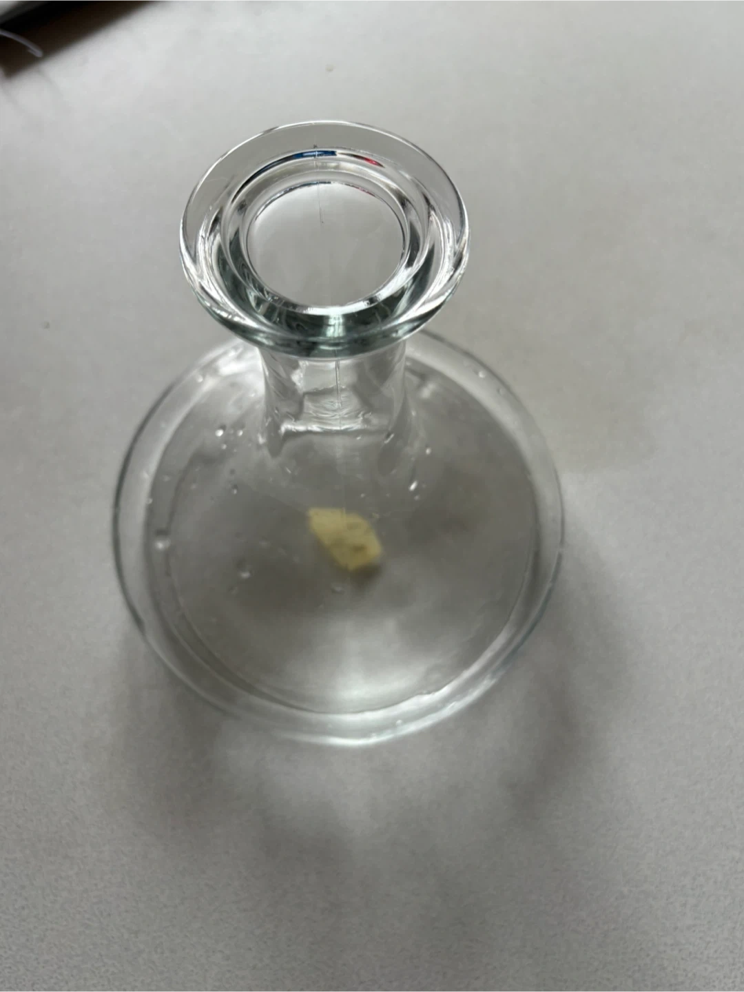 【中古品】ガラス製 デキャンタの写真2枚目