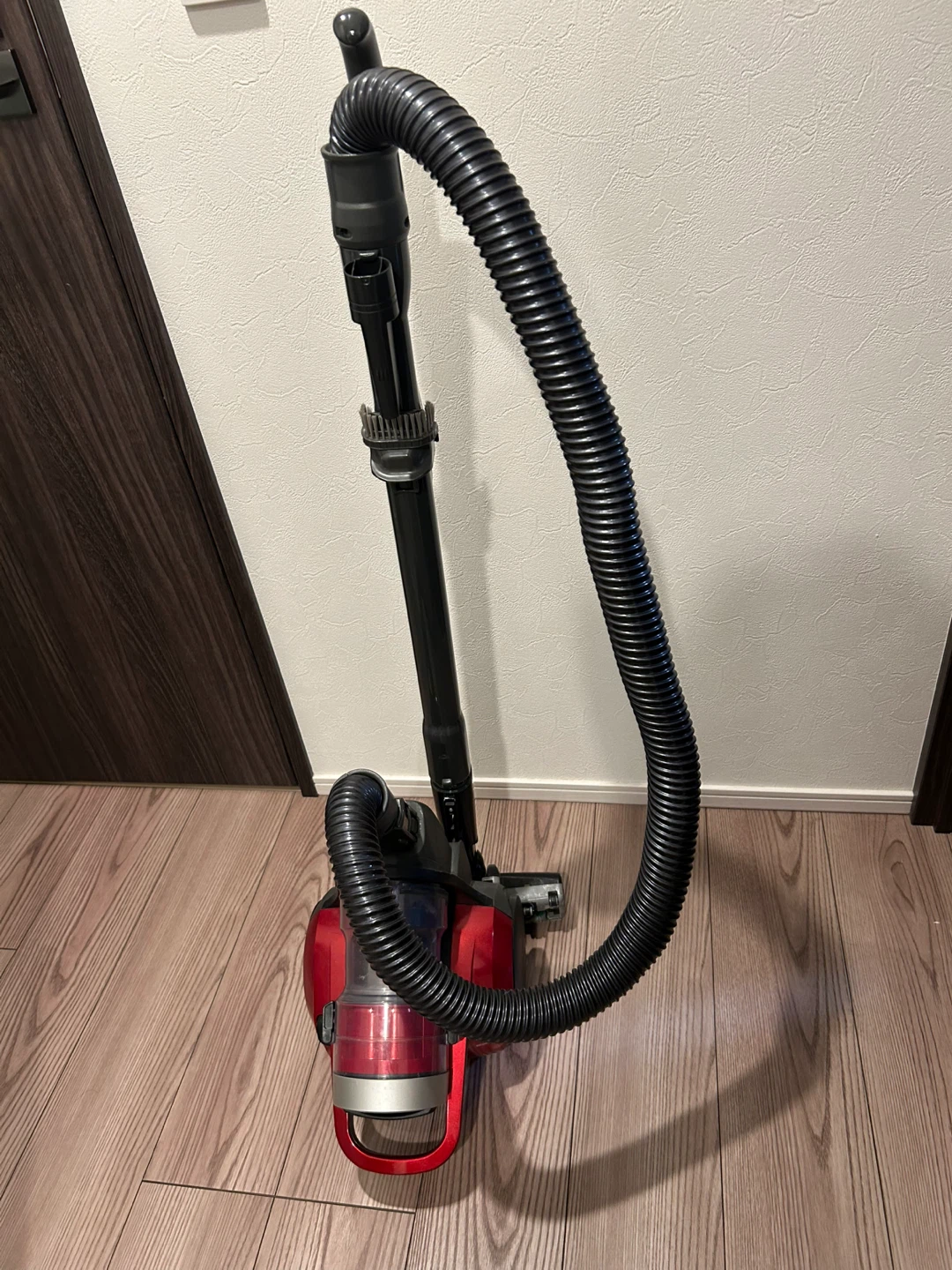 パナソニック製掃除機の写真2枚目