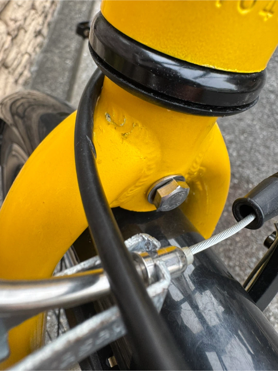 ノーパンクタイヤ エリア内配送可 27インチクロスバイクの写真8枚目