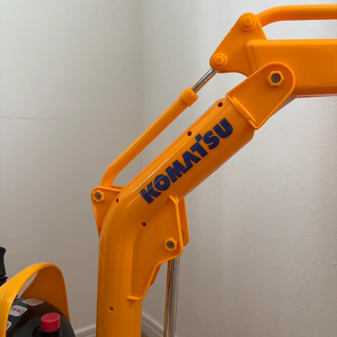 コマツ 足漕ぎショベルカー ケンケンキッキの写真4枚目