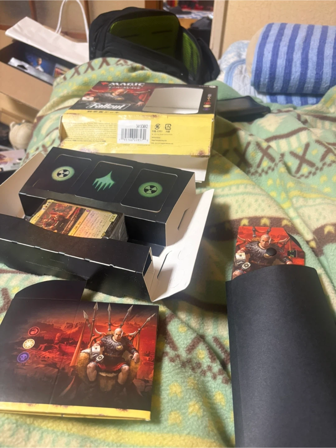 マジック：ザ・ギャザリング Fallout 統率者デッキ　外箱のみ開封済みの写真2枚目
