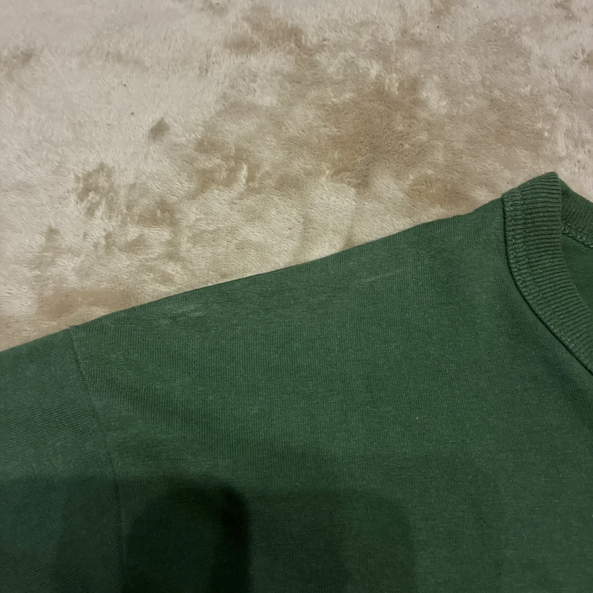 Hanes ヘンリーネック Tシャツ カーキ Lサイズの写真5枚目