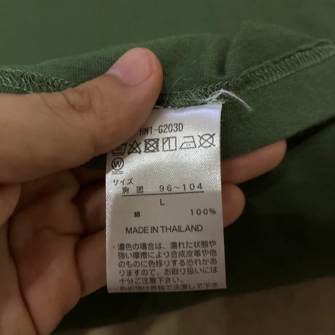 Hanes ヘンリーネック Tシャツ カーキ Lサイズの写真9枚目