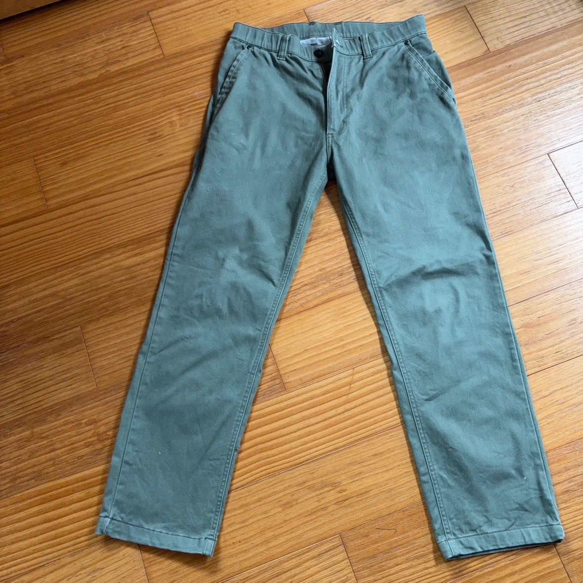 スラックス