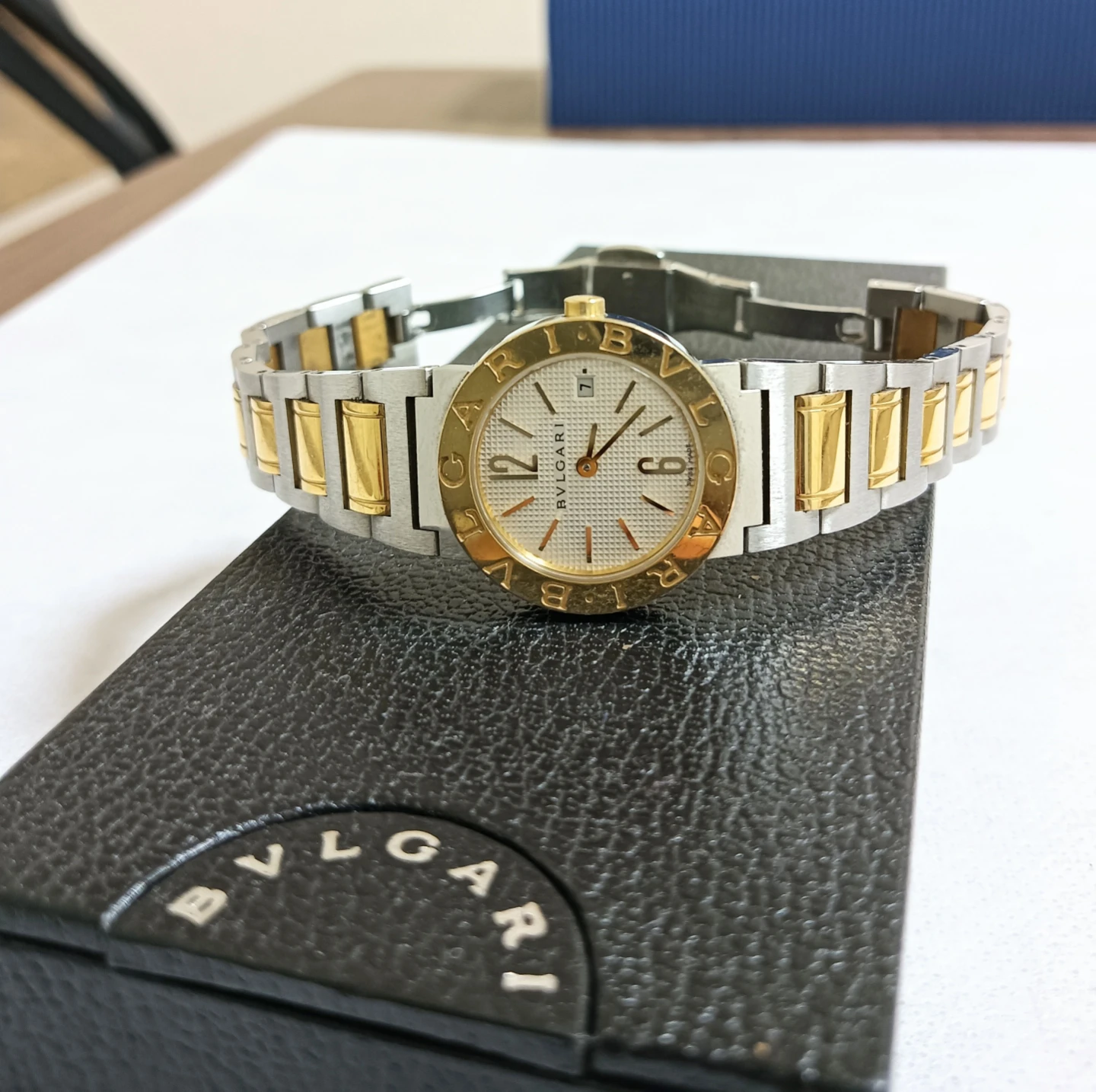 美品69万。BVLGARI ブルガリ ブルガリ K18金ベゼル&K18金コンビ 