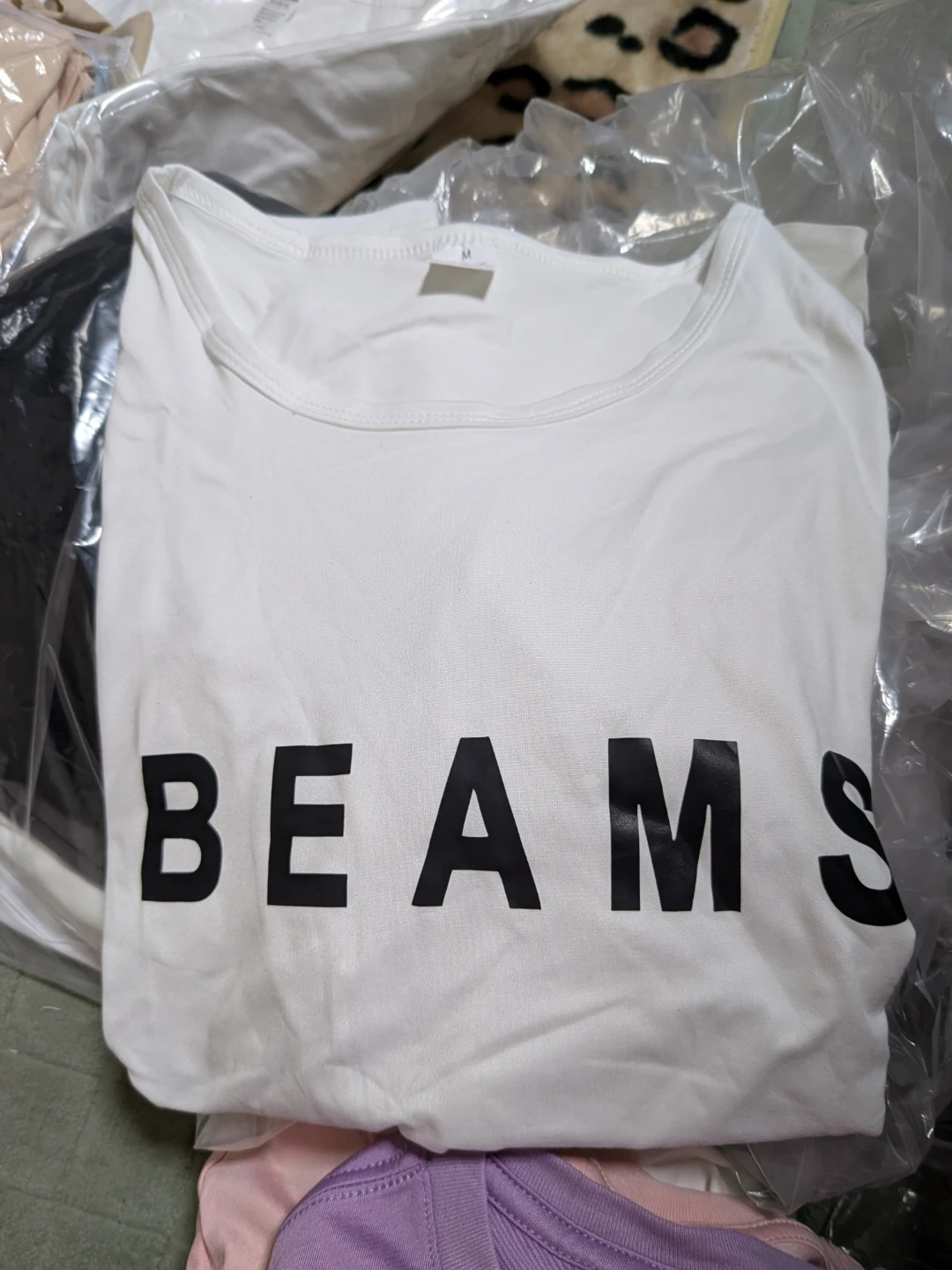 ビームス Tシャツ 白 Mサイズ パチ物 ノーブランド