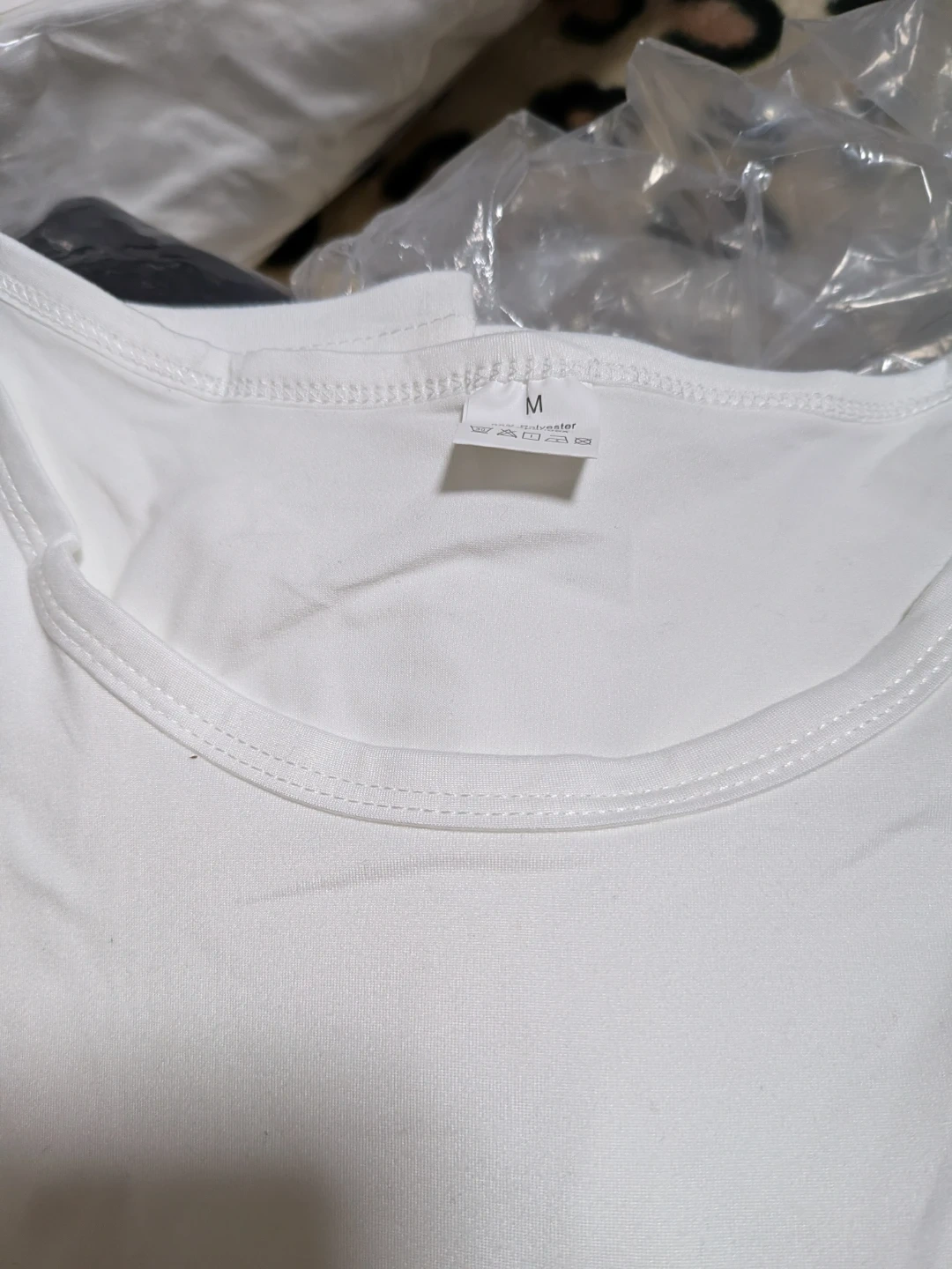 ビームス Tシャツ 白 Mサイズ パチ物 ノーブランドの写真2枚目