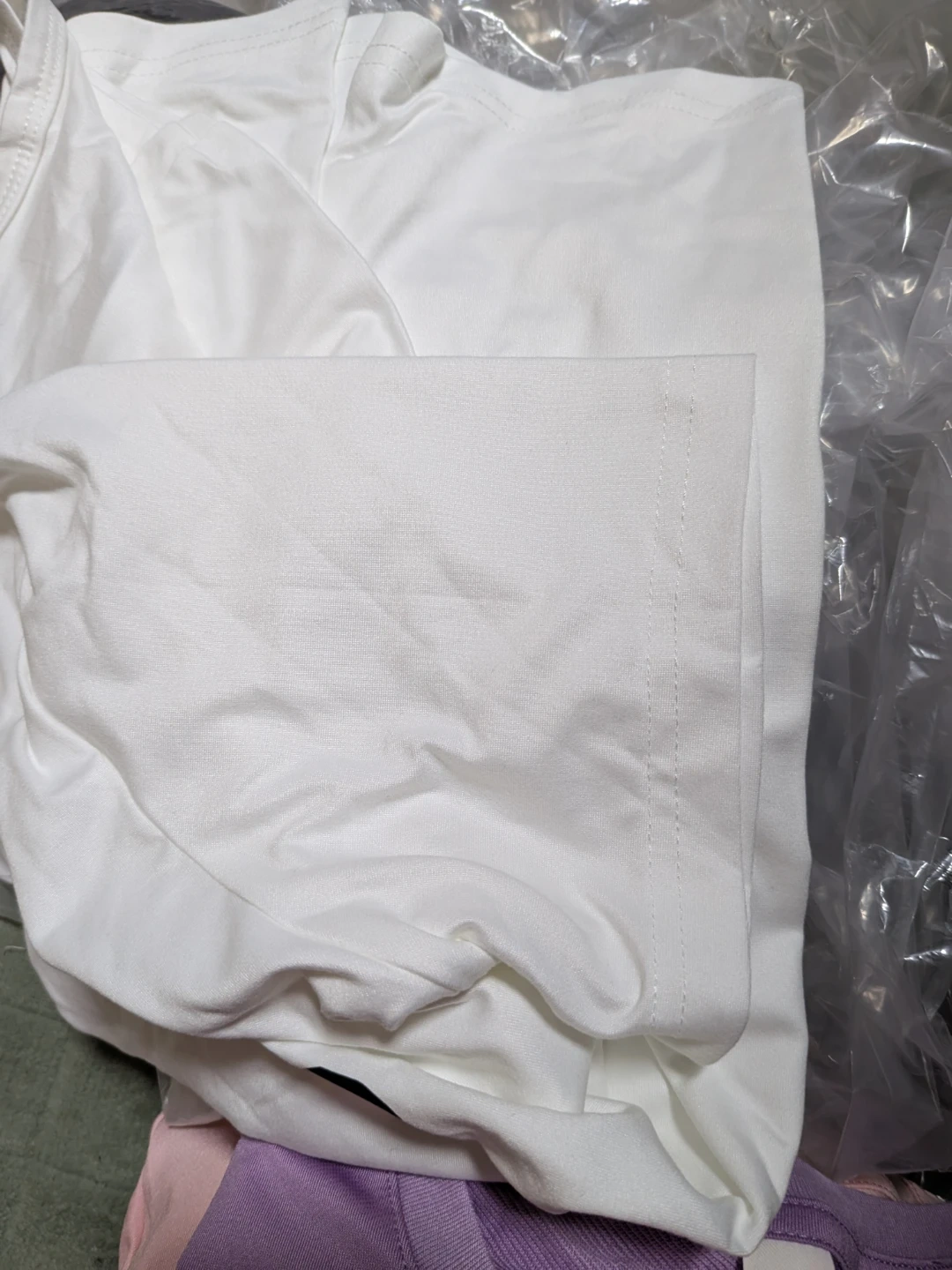 ビームス Tシャツ 白 Mサイズ パチ物 ノーブランドの写真3枚目