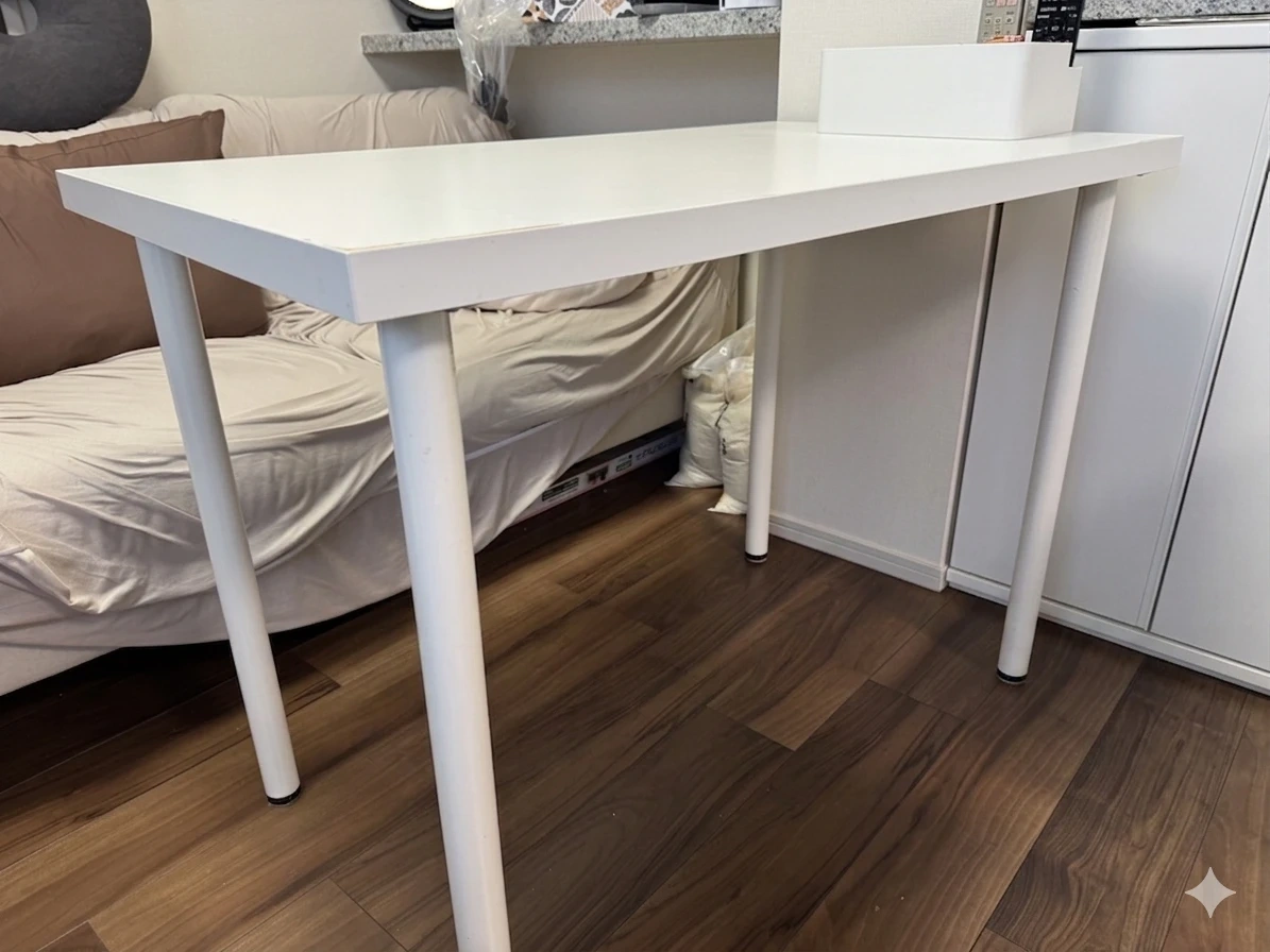 シンプルデスク ホワイト IKEA