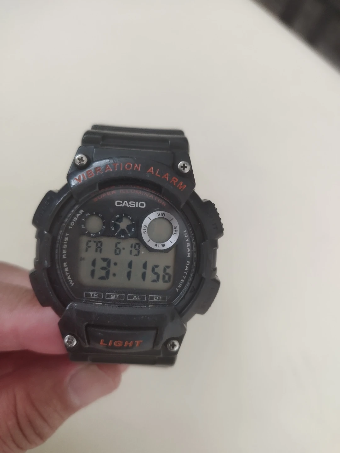 カシオ 腕時計 W-735H 黒 デジタルの写真2枚目