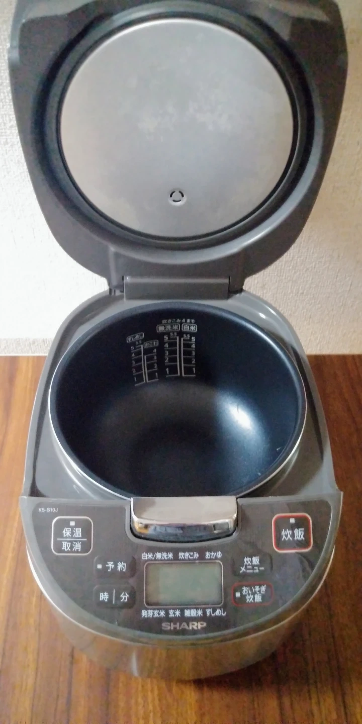 シャープ ジャー炊飯器 KS-S10J-S 1.0L 2023年製の写真2枚目
