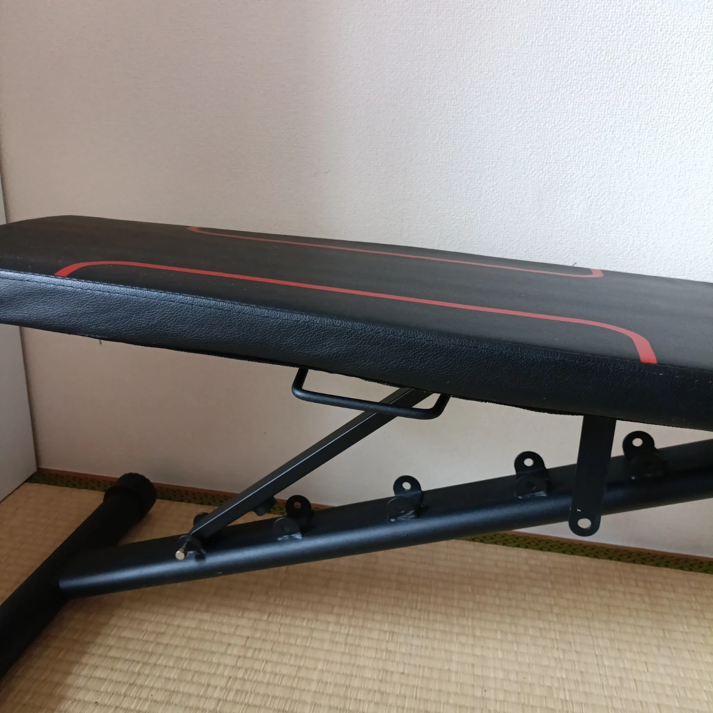 FITMATE トレーニングベンチ 折りたたみ式の写真4枚目