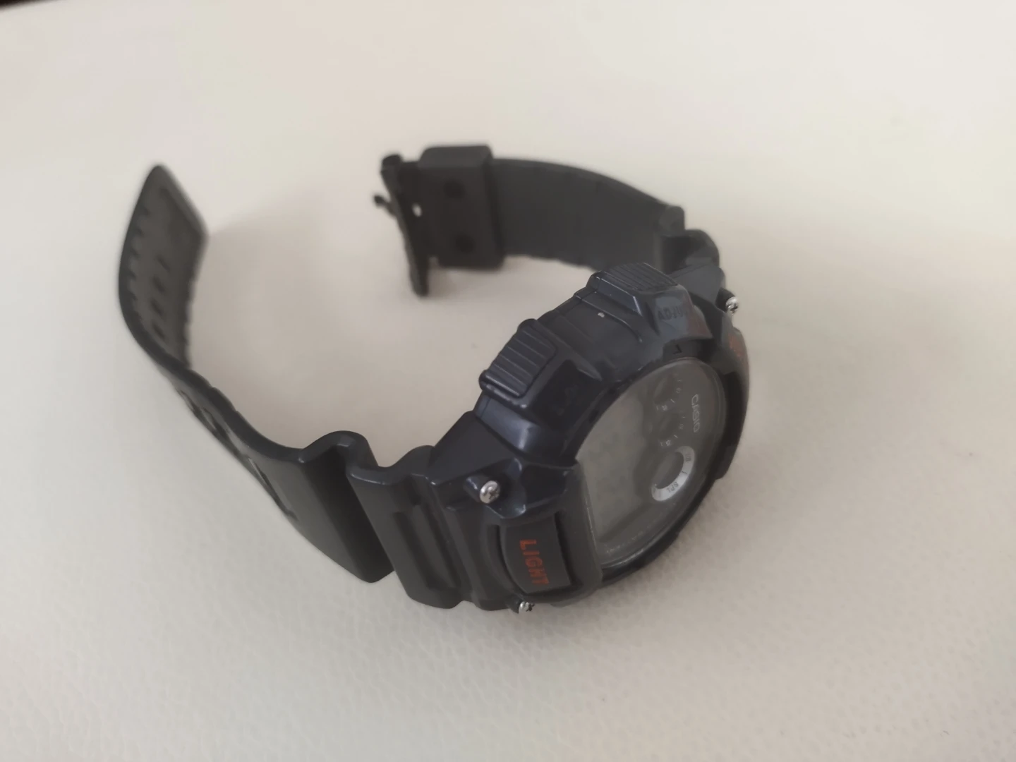 カシオ 腕時計 W-735H 黒 デジタルの写真3枚目