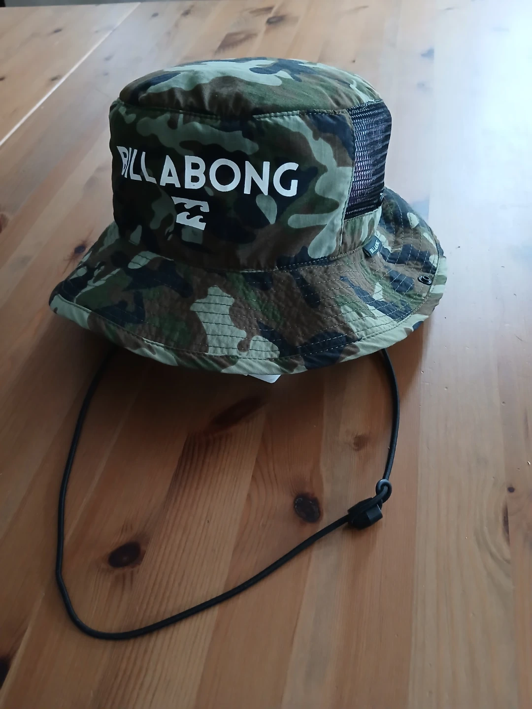 BILLABONG ビラボン サーフハット SUBMERSIBLE HAT キッズ用