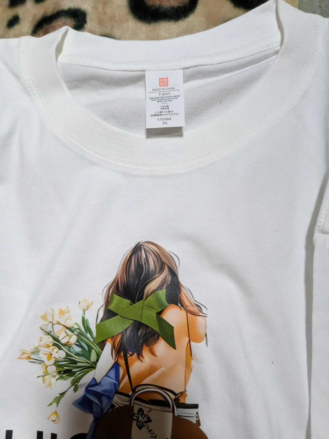 プリントTシャツ ホワイト XLサイズ ルイビトン パチ物 ノーブランドの写真3枚目
