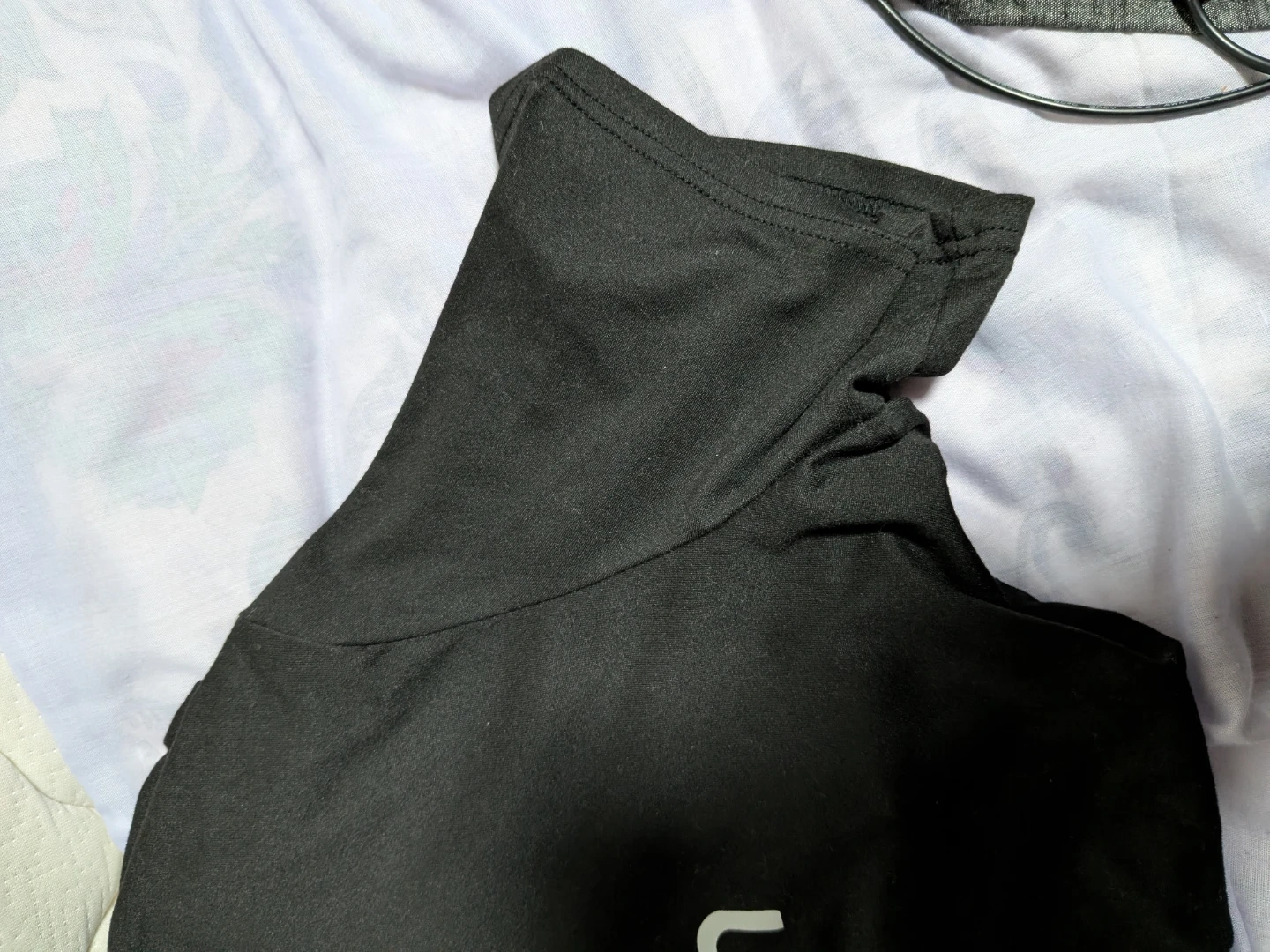 ベネトン 半袖Tシャツ 黒 XXLサイズ パチ物 ノーブランドの写真2枚目