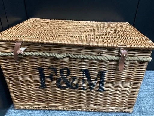 【レアサイズ・8/1まで東京引取り限定】フォートナム&メイソン　ラタンバスケットFORTNUM&MASON