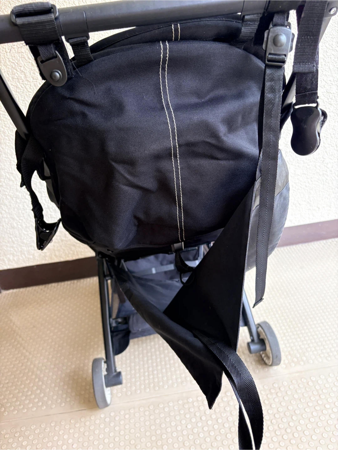 サイベックス リベル ベビーカー ブラックの写真7枚目