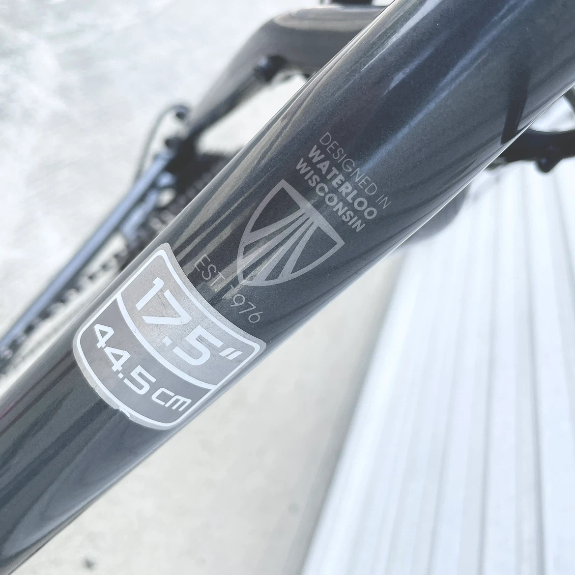 TREK  クロスバイク 7.4 FXの写真9枚目