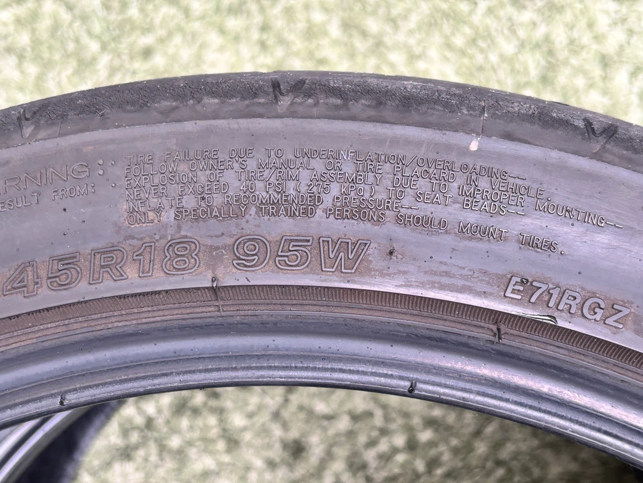 ブリヂストン ポテンザ 225/45R18 4本セットの写真7枚目