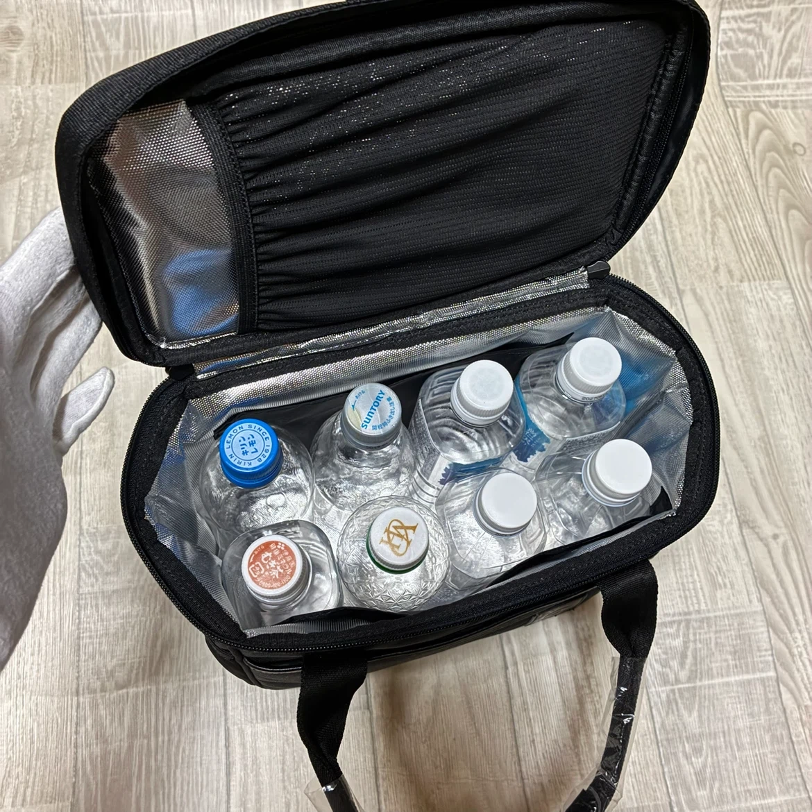 新品未使用 EXGN 保冷バッグとバックカバー ブラックの写真6枚目