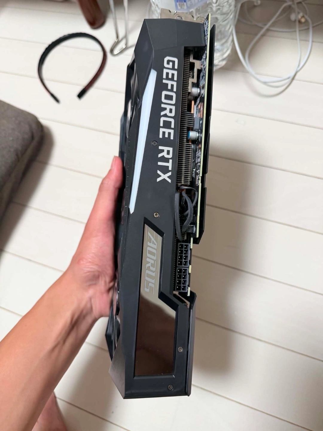 AORUS GEFORCE RTX 3070 8gbグラフィックボードの写真3枚目
