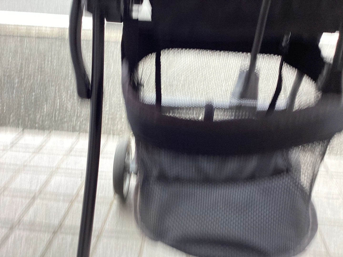 アップリカ ベビーカー A形 赤の写真5枚目