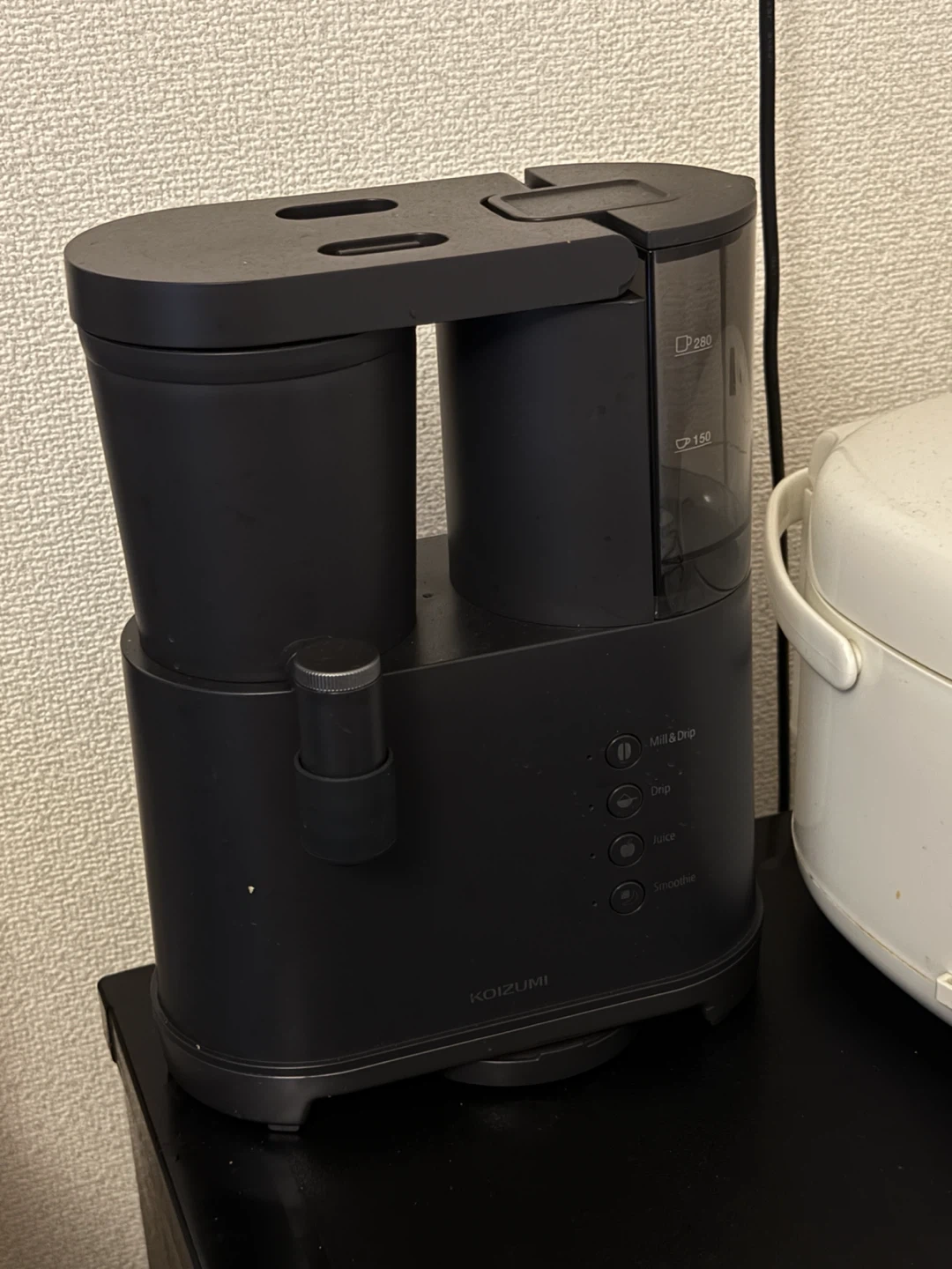 コイズミ ミル付きコーヒーメーカーの写真2枚目