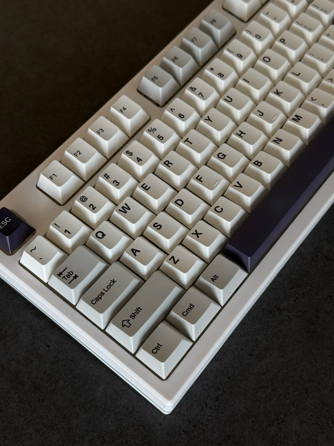 YUNZII ユンジー YZ75 ワイヤレスゲーミングキーボードの写真2枚目