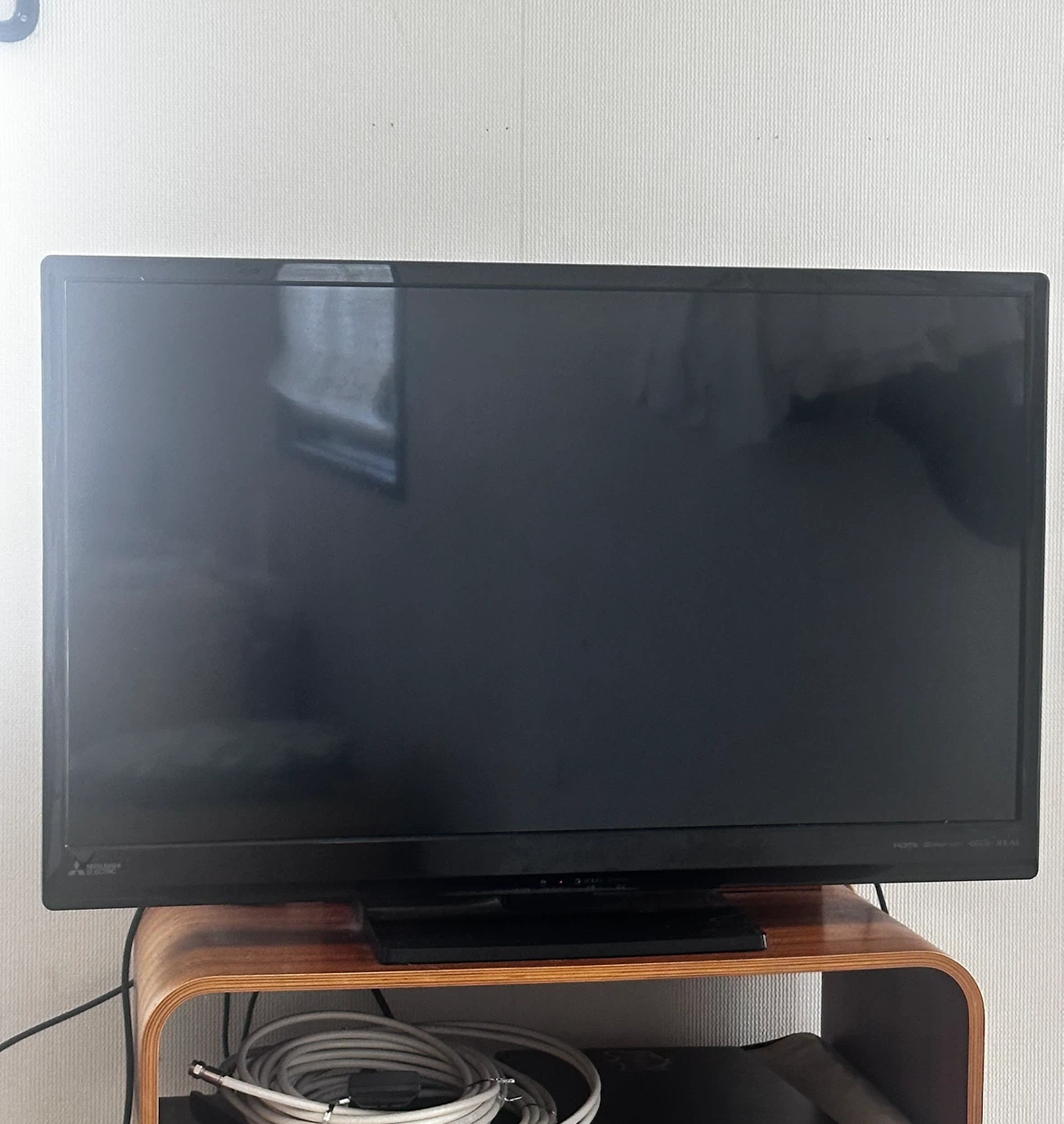 三菱 液晶テレビ REAL