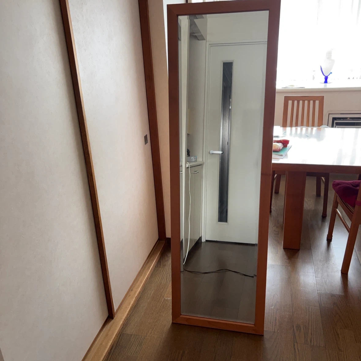 木製 スタンドミラー 全身鏡の写真2枚目