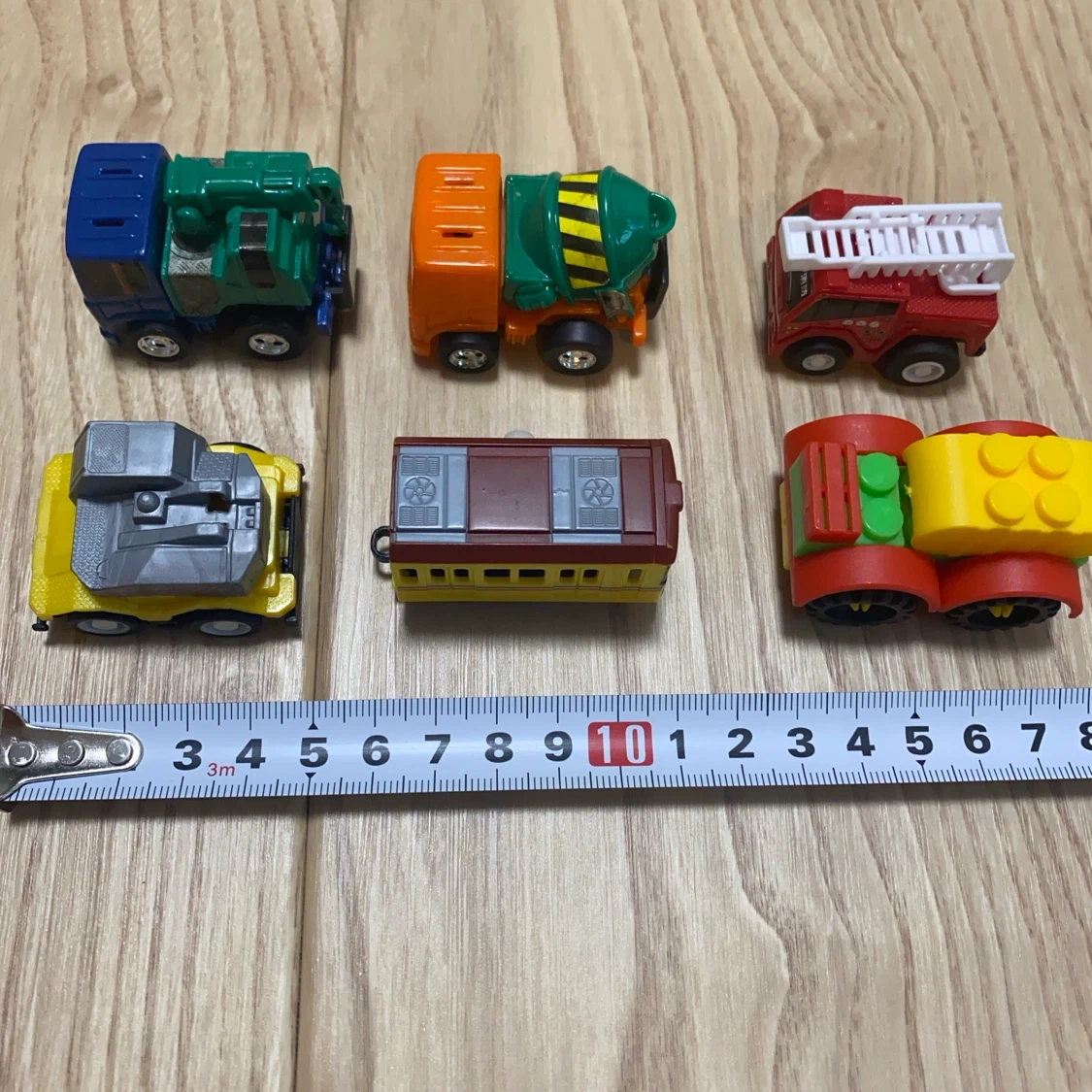 車のおもちゃまとめ売り　ベビーキッズの写真4枚目